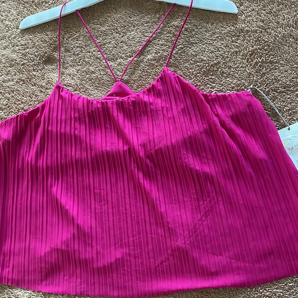 Woman top - Picture 6 of 6